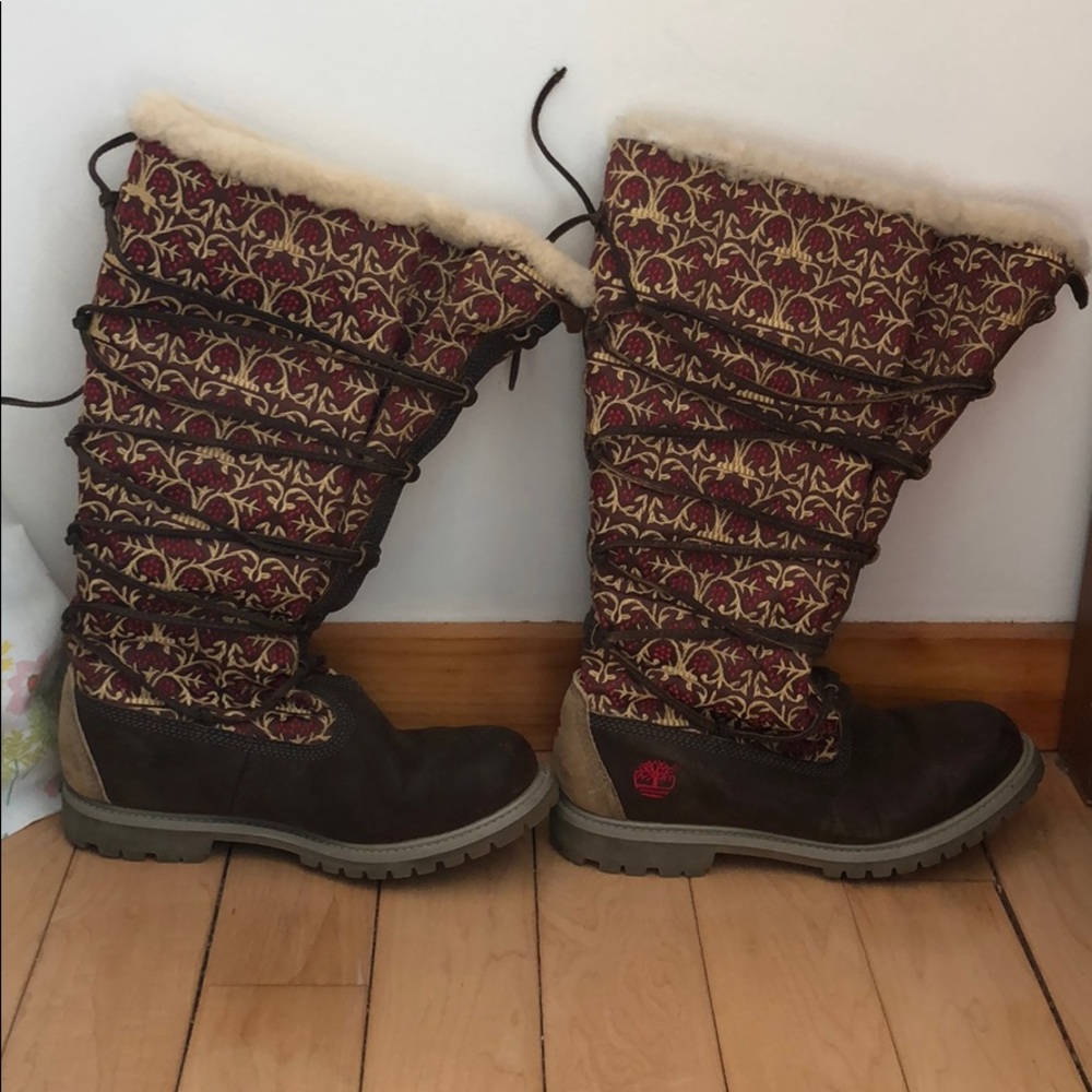Never Worn Timberland Tie Up Boots